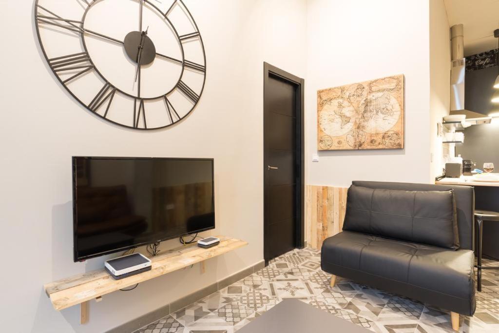 Apartament Historical Center Ollerias Malaga Zewnętrze zdjęcie